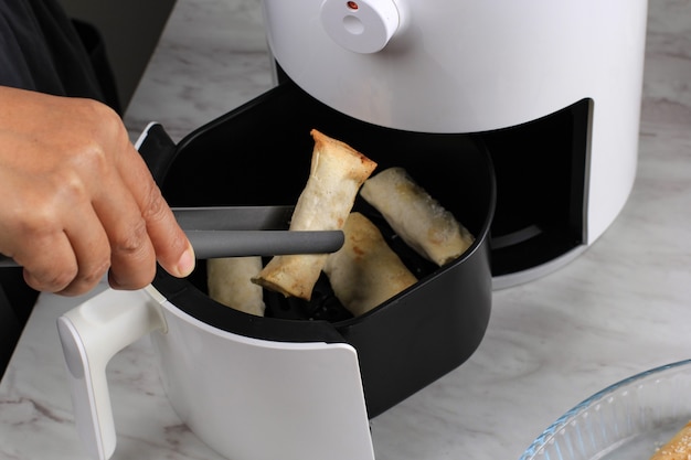 air fryer facil de limpar